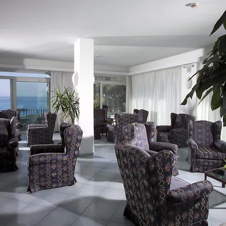 Imperial 4*